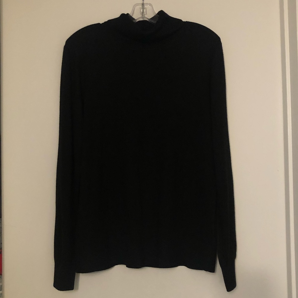 Jean Pierre turtleneck
